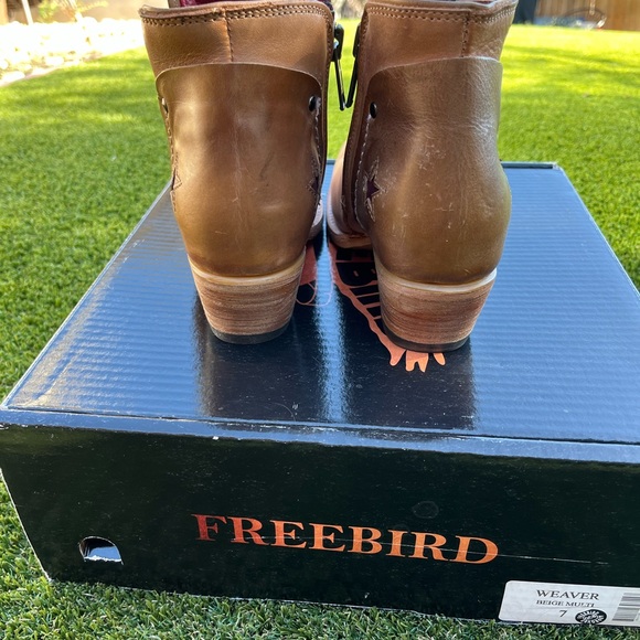 Freebird Weaver- New in Box- Ankle Boots Size 7 - Picture 5 of 7